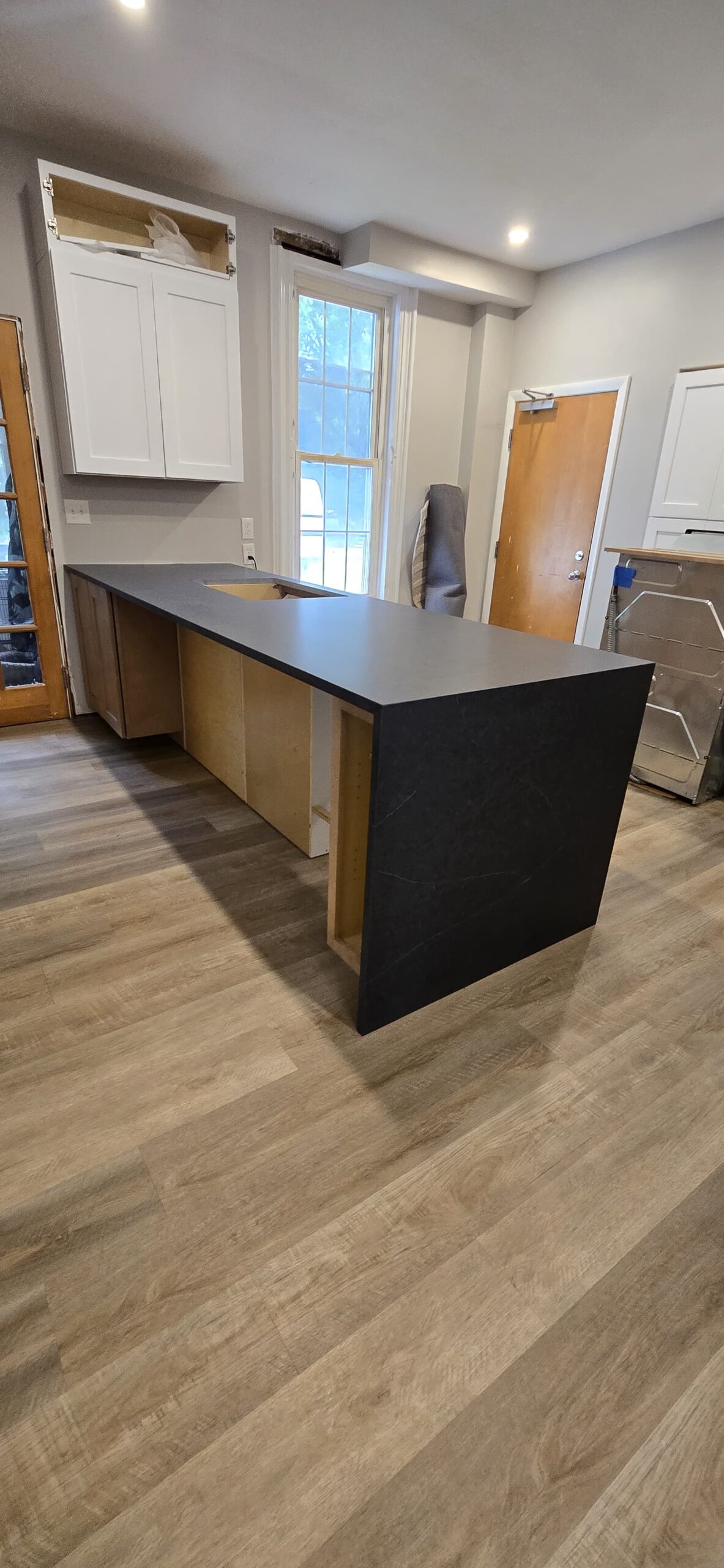 53A70100-8C65-487A-BCEA-692D7EBBE138